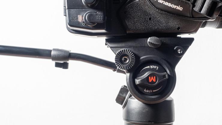 Magnus REX FBVH-500: Heavy duty flat base video head – OAK COVER Magazine