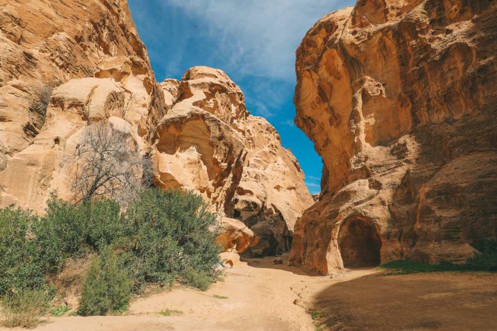 Things To Know For Visiting Petra At Night And Little Petra In Jordan